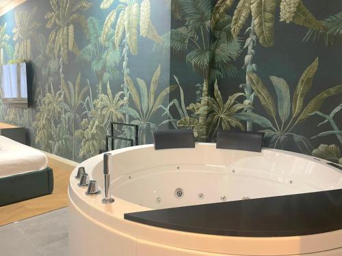 Exotic Suite with Jacuzzi, Bergamo (fotografie 9)