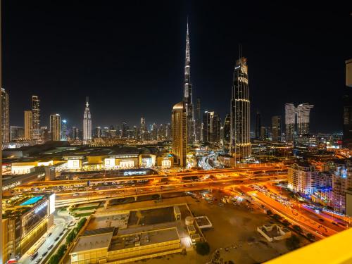 Lux 3BR maid with Burj View Dubai Mall connect, Dubai (photo 10)