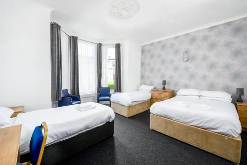 Bournemouth Sands Hotel - image 4