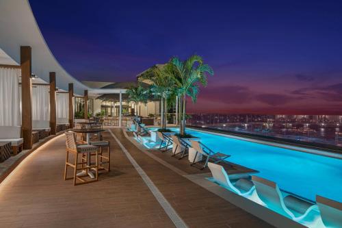 Swimming pool, The Ben, Autograph Collection in West Palm Beach (FL)