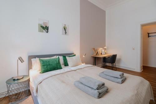 Stylish Prenzlauer Berg Apt by HOMELY - image 7