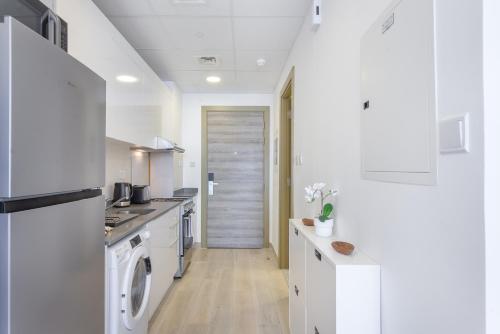 Kitchen, Apartment on 26th Floor & Beautiful Views (2 adults + 2 kids) near Jumeirah Village Circle