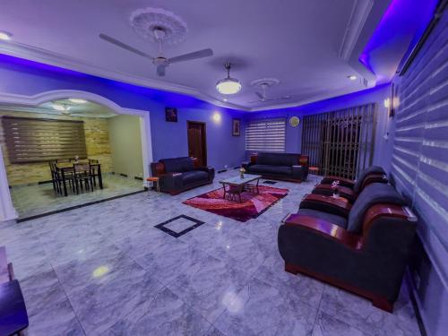 Branch-Lina in อมาซามัน