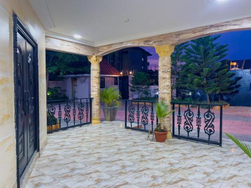 Branch-Lina in อมาซามัน