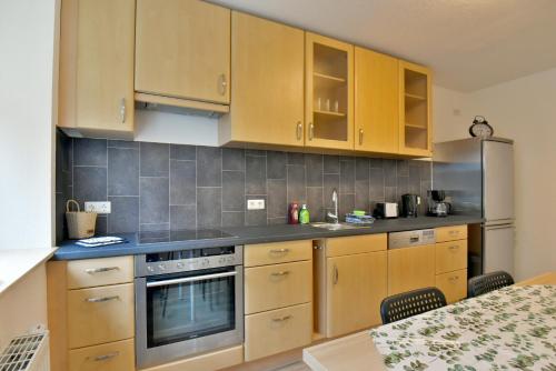 bucătărie, Monteurwohnung Tobias Suhl in Suhl