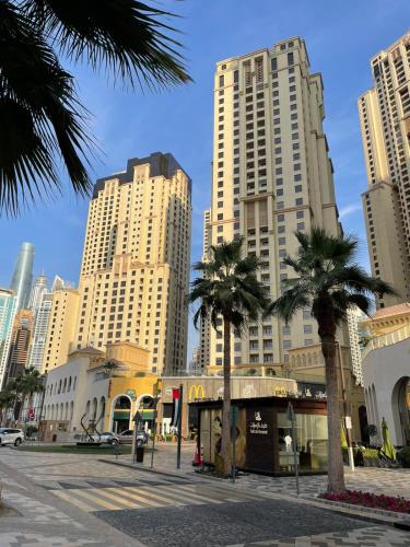 Four Stars Dubai Marina JBR 3