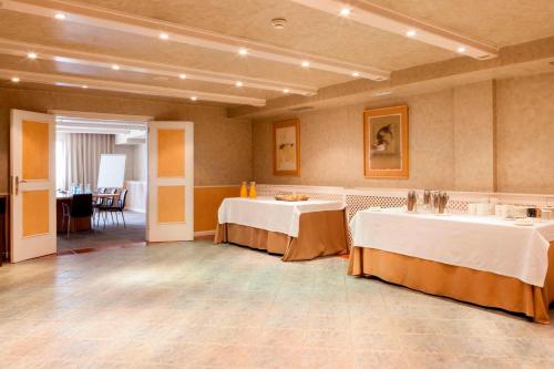 AC Hotel Ciudad de Toledo - image 3