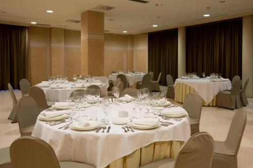 AC Hotel by Marriott Guadalajara Spain - image 11