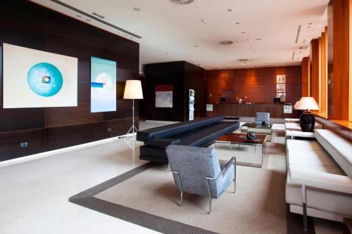 AC Hotel by Marriott Guadalajara Spain - image 10