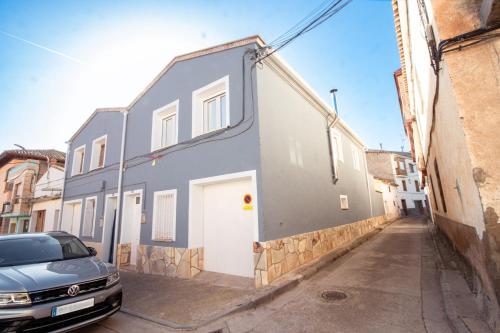 Viesnīcas āriene, Chalet de Aranda - Elegante Casa para 7 con jardín privado, AC y WiFi (Chalet de Aranda - Elegante Casa para 7 con jardin privado, AC y WiFi) in Illueca