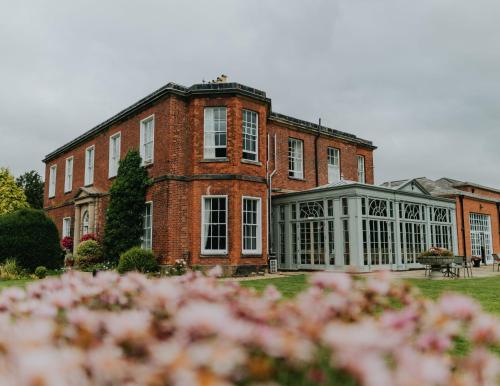 Dovecliff Hall Hotel - image 4