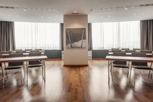 AC Hotel Gran Canaria - image 11