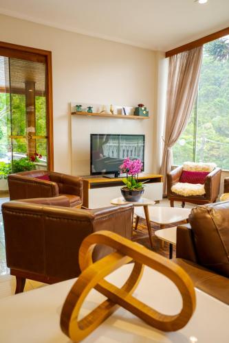 Pousada Grandchamp - Campos do Jordao - image 11