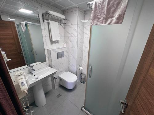 Chambre double avec 1 ou 2 lits, balcon