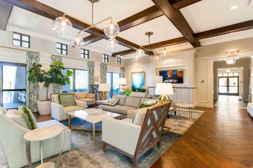 Epic Luxury Villa near Disney Game Rooms & Pool - image 13
