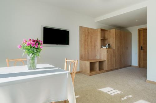 Instalações, Apricot Aghveran Resort in Arzakan