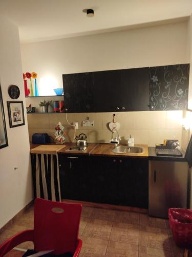 Gold Apartments - image 14