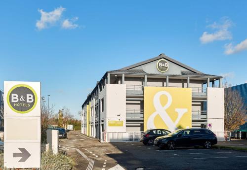 B&B Hôtel Orgeval - main image