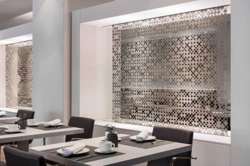 AC Hotel Iberia Las Palmas - image 3