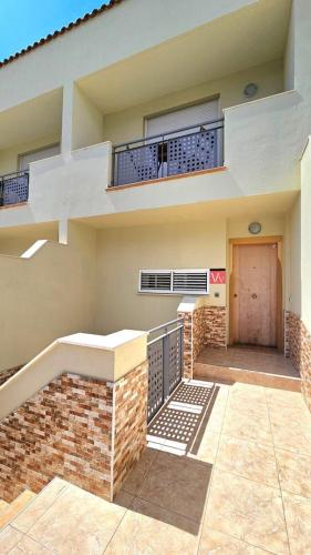 Big and beautiful house - image 3