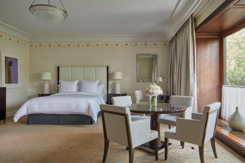 Four Seasons Hotel Gresham Palace Budapest - image 12