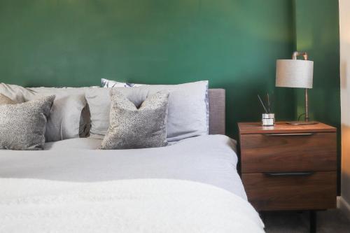 Beautiful 2 Bed City Centre - FREE Private Parking - Long Stay Rates Available, Leeds (foto 10)