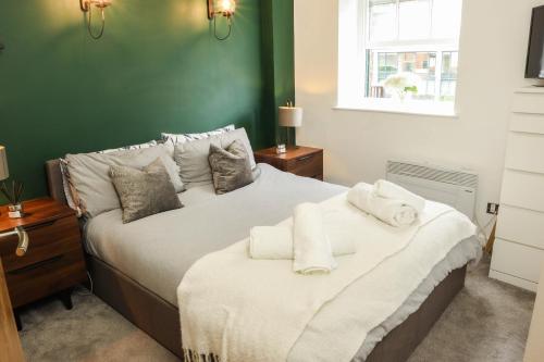 Beautiful 2 Bed City Centre - FREE Private Parking - Long Stay Rates Available, Leeds (foto 3)