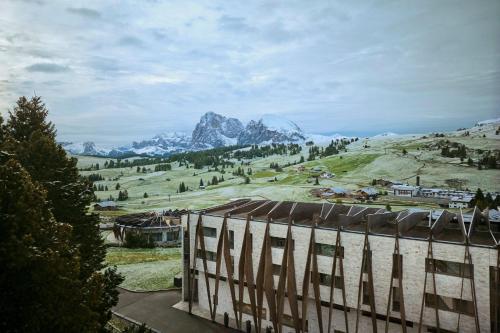 Alpina Dolomites - image 12