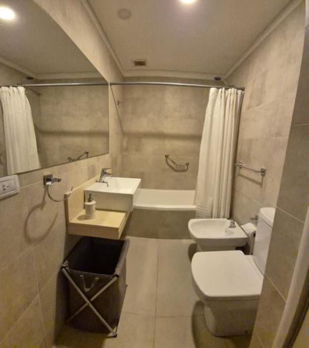 One-Bedroom Apartment image 3