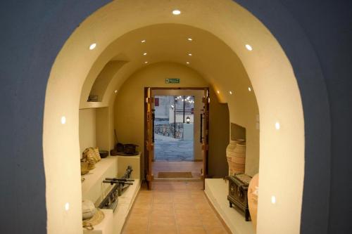 Entrance, Al_hamra Mountain View in Al Hamra