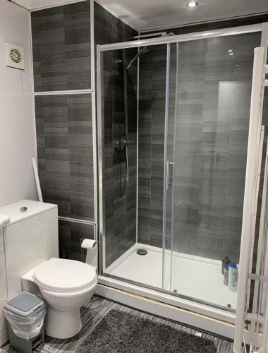 5 BedRm Hse! Ev! & Nr CityCentre!, Manchester (zdjęcie 8)