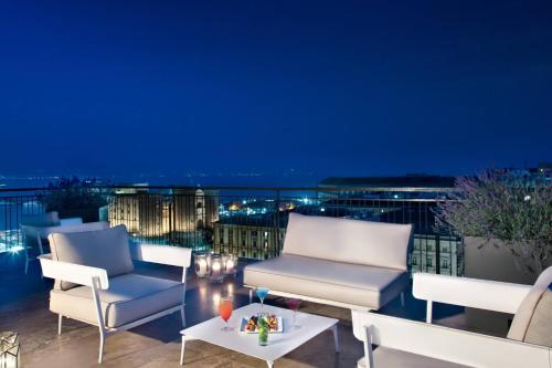 Renaissance Naples Hotel Mediterraneo - image 4
