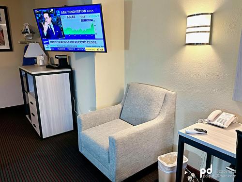 Travel Inn & Suites Flemington - image 3