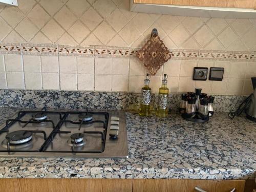 Agadir Charm in Perfect Spot - City Buzz & Sea Breeze - Respectful Stays ONLY! in 리아드 에살람