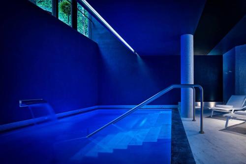 泳池, 钱辛兵营水疗酒店-傲途格精选 (La Caserne Chanzy Hotel & Spa, Autograph Collection) in 汉斯
