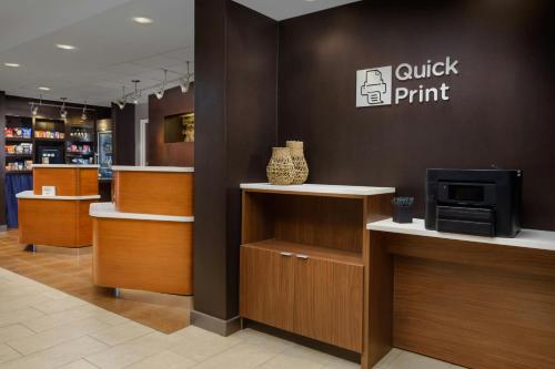 ล็อบบี้, Courtyard by Marriott Salinas Monterey in ซาลินาส (CA)