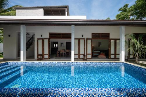 Villa with Private Pool image 6