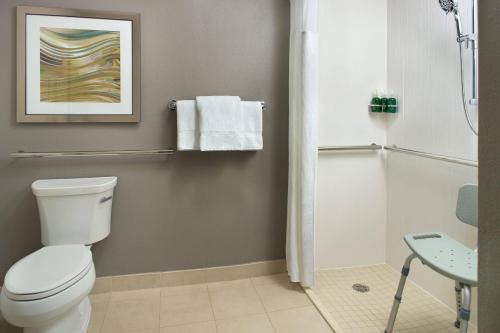 Courtyard by Marriott Raleigh Cary - image 13