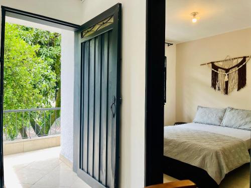 Luz natural con balcón privado a pasos de Cc Viva Luz natural con balcón privado a pasos de Cc Viva