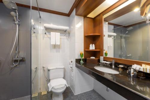 room detail thumbnail 2