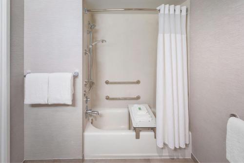 Courtyard by Marriott Fort Lauderdale East / Lauderdale-by-the-Sea - image 11