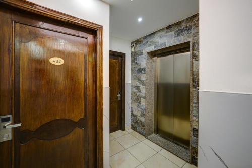 Downtown Hotel للعائلات فقط – Al' Aqabah, TX