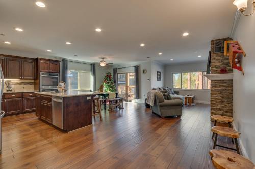 3987 - Upscale Townhouse Walk to Heavenly, Casino and Beach, South Lake Tahoe (foto 3)
