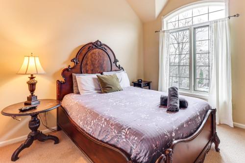 Boulder Lake Access Townhome with Deck! Boulder Lake Access Townhome with Deck!