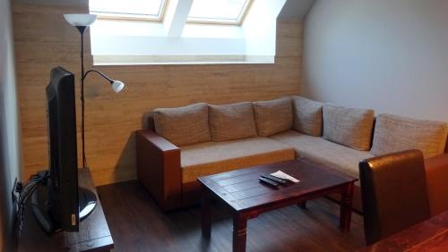 Corvin Point Rooms and Apartments - image 4
