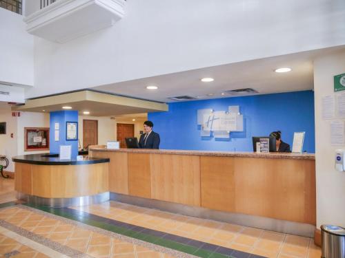 627041829 Holiday Inn Express Monterrey Galerias-San Jeronimo by IHG