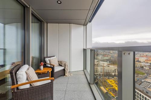BNB Eurovea Tower - LUKE Danube Suite 25, Bratislava (photo 6)