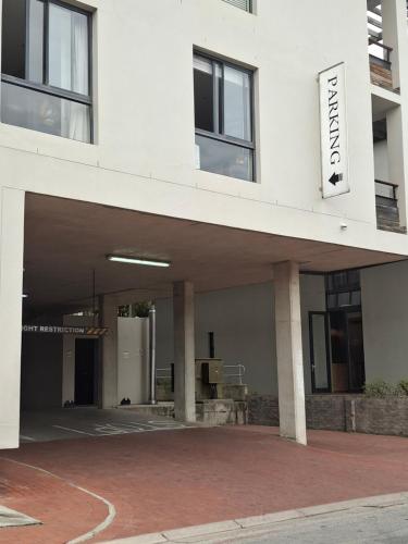 112 Luxury Studio at The Gallery