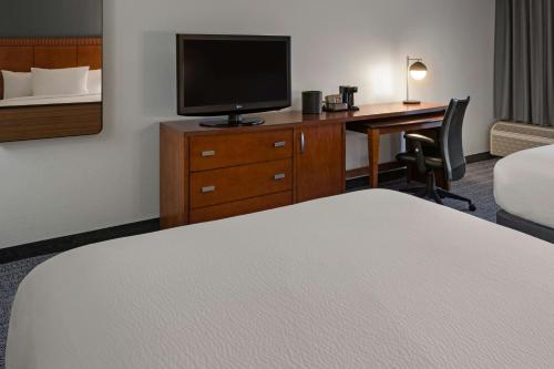2 double beds