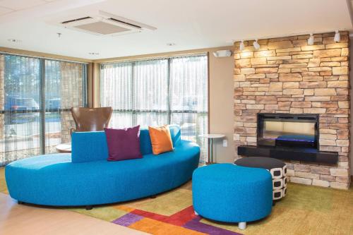 Fairfield by Marriott Inn & Suites Raynham Middleborough/Plymouth - 로비